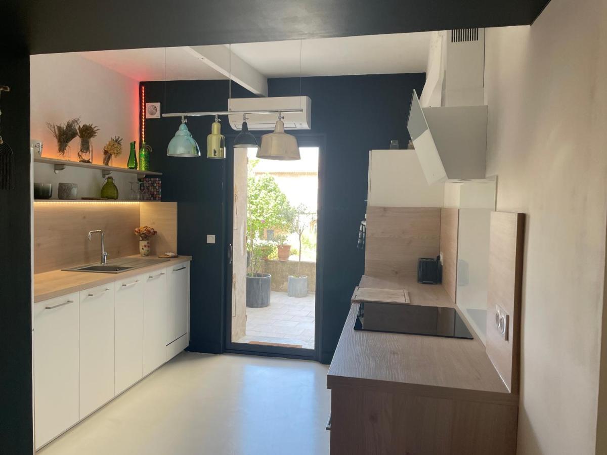 Appartement Au Centre De La Venise Provencale LʼIsle-sur-la-Sorgue Exterior foto